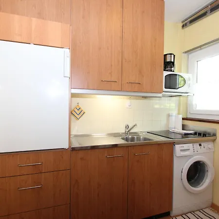 דירה Am Birkenhain-8 By Interhome