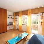 Am Birkenhain-8 By Interhome Appartamento *